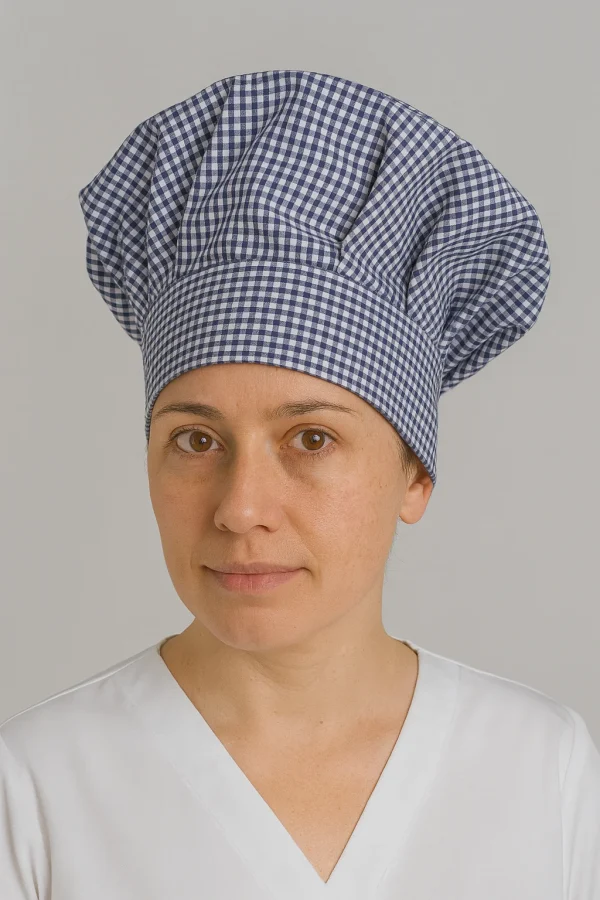 gorro de cocina original color cuadros blancos y azules