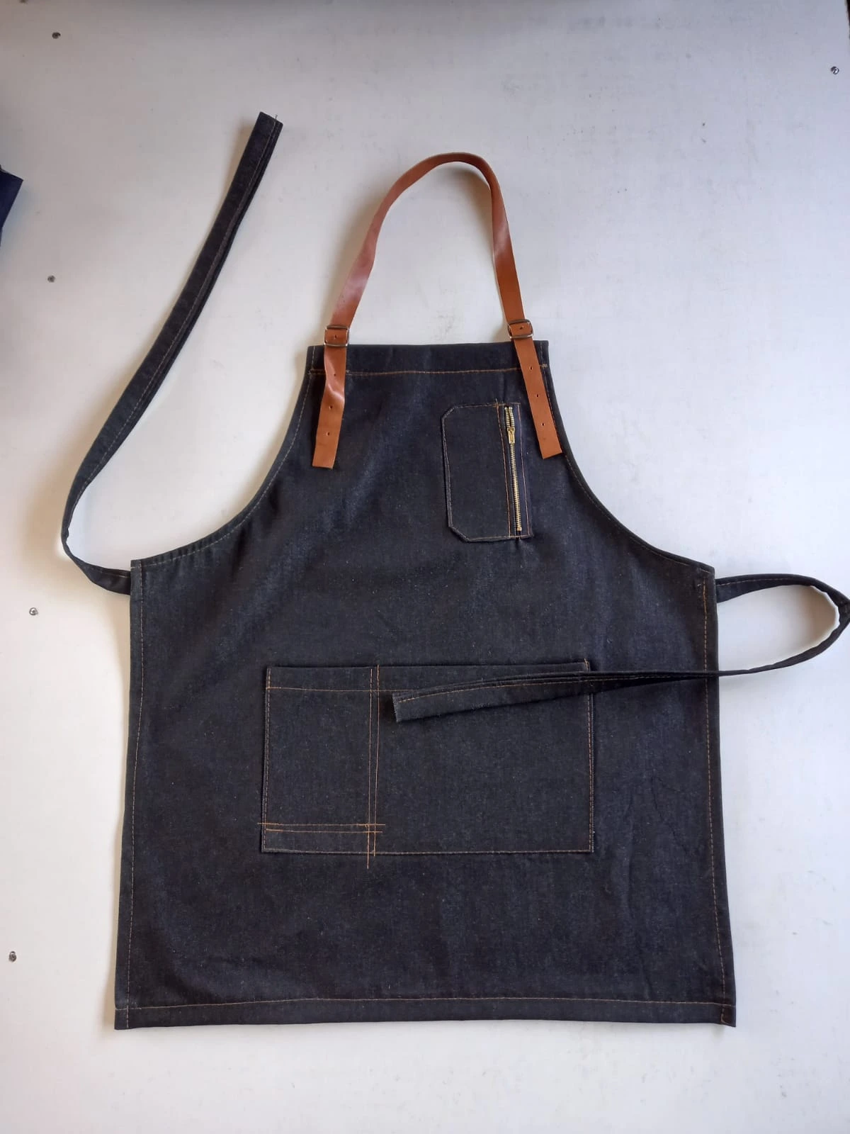 delantal-mezclilla- delantal de mezclilla azul