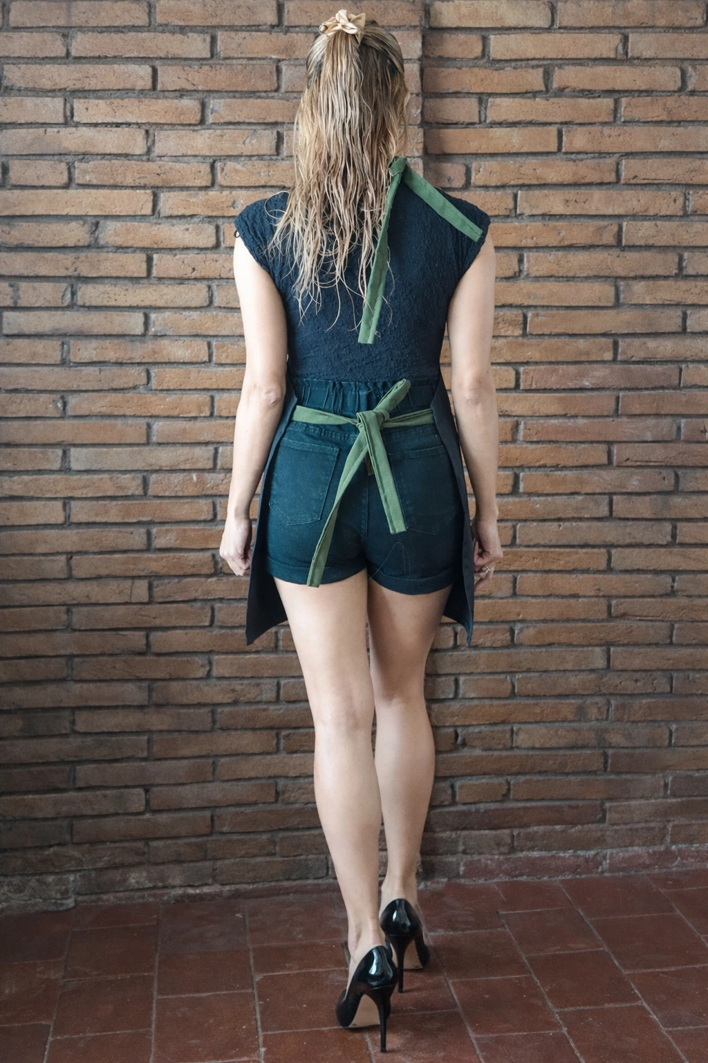 delantal-para-meseras-cocina-corporativo pechera de cocina para meseras